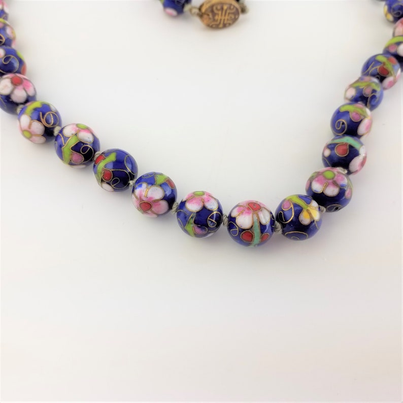 Antique Cloisonne Bead Chinese Necklace Unusual Clasp Design