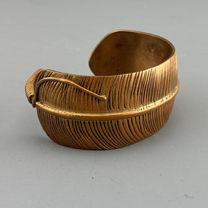 Vintage Modernist Copper Leaf Cuff Bracelet - Handcrafted Boho Statement Jewelry for Women