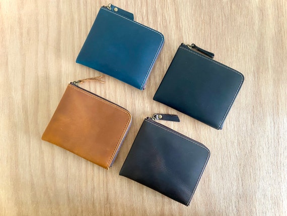 Compact Leather Zip Wallet 