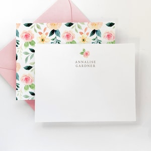 Ensemble de papeterie personnalisée - Ensemble de cartes de correspondance florales initiales modernes - Carte de correspondance plate fleur aquarelle - Cadeau pour elle - Lot de 16