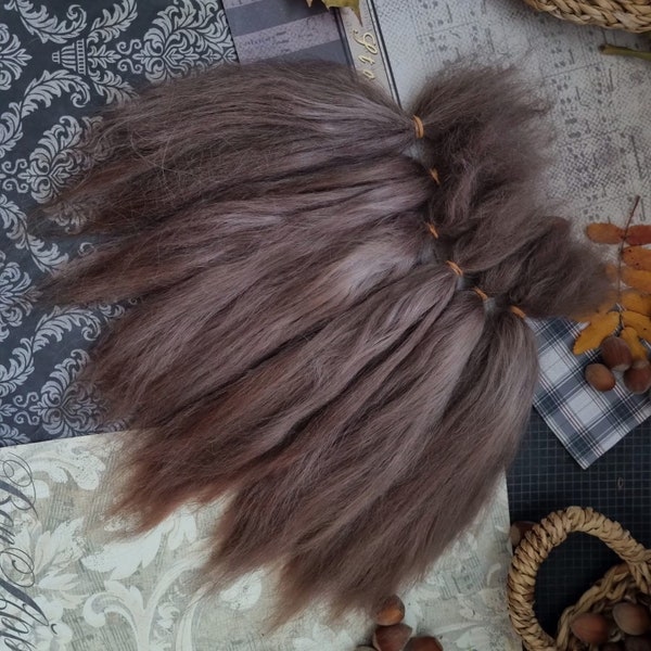 Suri Alpaca / Natural Mohair ALPACA SURI / 8-9" (20-25cm) / washed and combed for doll hair/Color "Mocha"