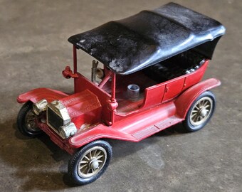 Matchbox Models of Yesteryear, No Y-1 1911 Model T Ford, Red