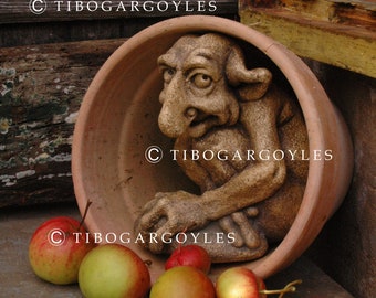 BIFIDUS - gothic gargoyle sculpture - cast stone troll - whimsical garden art - Feng Shui figure - mischievous house buddy - home decoration