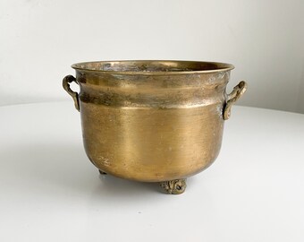 Vintage brass footed planter pot with handles, indoor garden