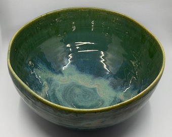 Stoneware Serving Bowl