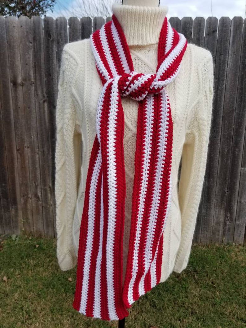 Red/White Crochet Scarf image 5