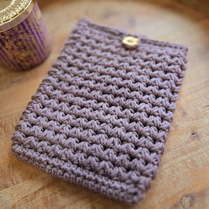 Crochet Book Sleeve with Botton Closure/ Handmade Book Sleeve / Crochet Book Cover