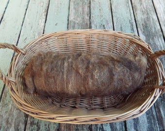 Shetland wool hand carded batt 50g