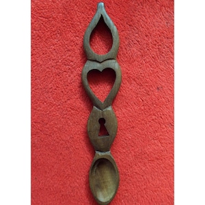 Handgemachter Welsh Love Löffel 8B dunkel
