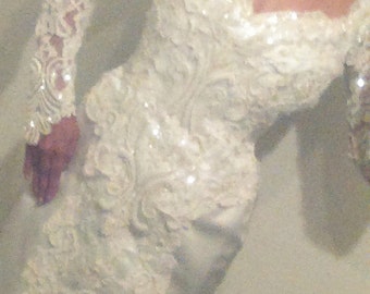 Wedding gown