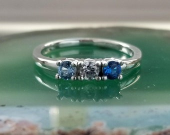Mothers ring. Birthstone ring. Family jewelry. Engraved ring. Ring with childrens names. Personalized mothers ring. Mothers day gift