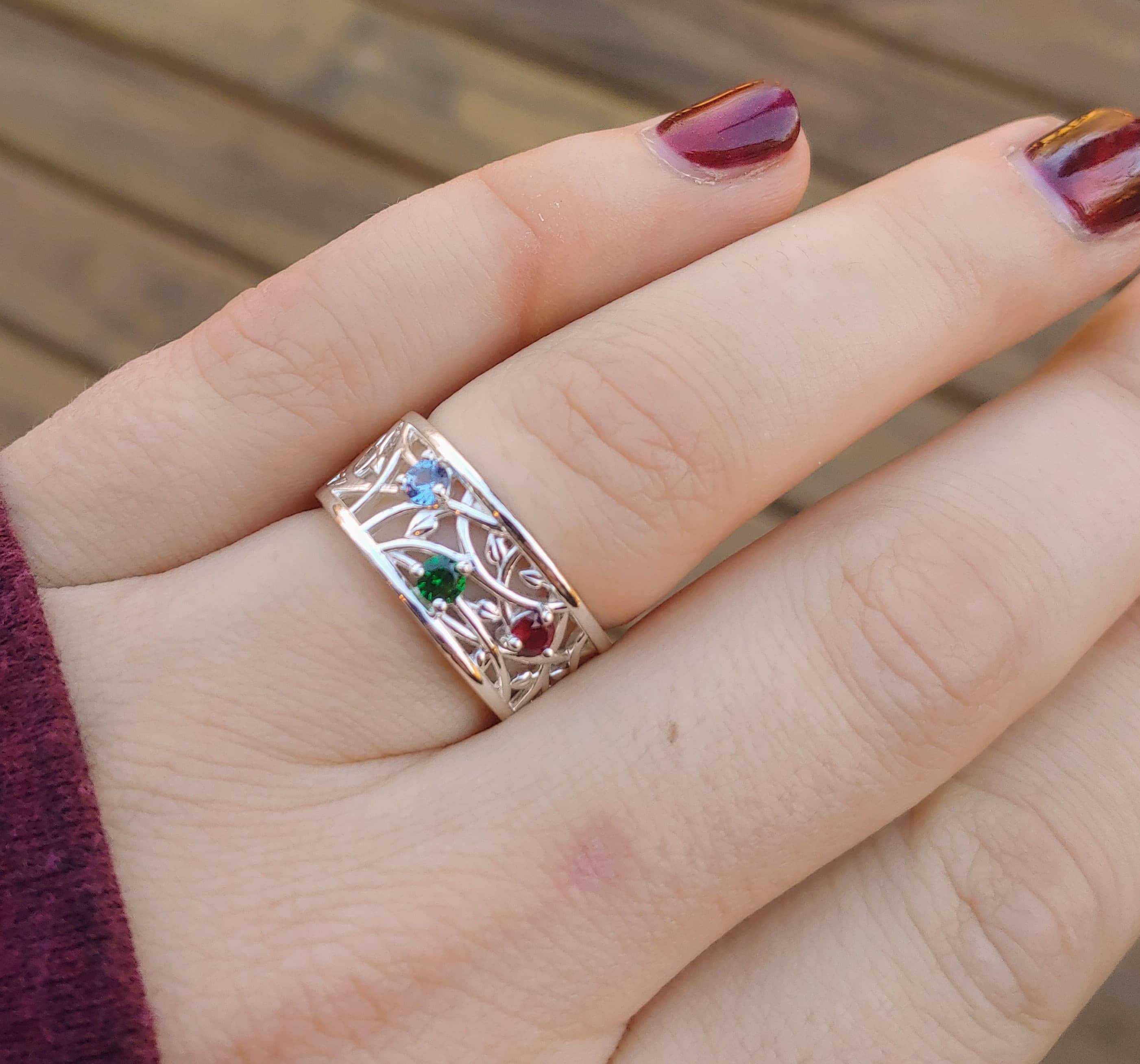 Mothers ring with genuine birthstones store