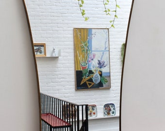 Italienischer Mid-Century Wandspiegel mit Messingrahmen (circa 1950er Jahre) - Groß