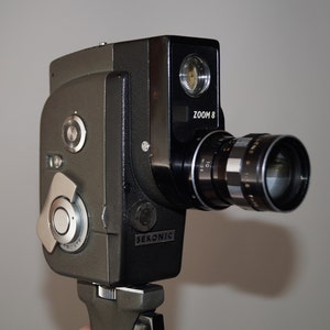Japan movie camera Sekonic movie camera Sekonic zoom8 Japan camera Movie camera Film camera 8mm camera Antique camera Cine camera