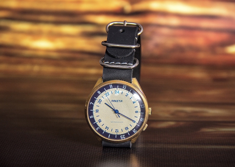 Raketa watch 24 hour watch Mechanical watch Vintage watch Made in ussr Original watch Soviet watch Vintage wristwatch Raketa 24 image 4