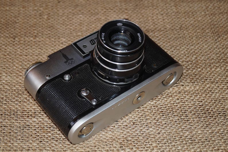 Fed-5v-Olympics Soviet photo camera Original camera Made in ussr Working camera Rare camera USSR camera Collectable camera Soviet camera image 4