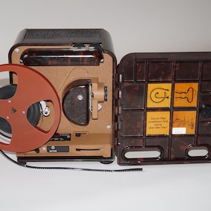 Alter Pentacon P8 In Film projector New film projector Rare film projector Cine projector Movie projector Retro projector Original projector