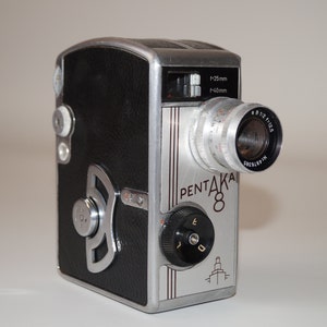German movie camera Pentaka - 8 Collectible camera Pentaka 8 camera Old movie camera Made in Germany Vintage movie camera Old camera