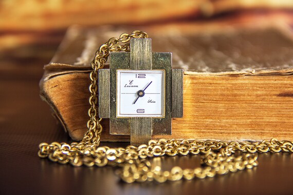 Montre Vintage Femme à Mouvement Mécanique Suisse - 15 Bijoux - Occasion