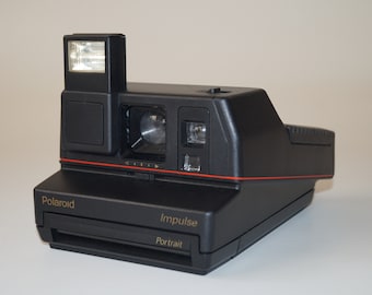 Polaroid Portrait 600 film type Retro photocamera Polaroid camera Polaroid originals Collectible Polaroid Retro polaroid Quick photo