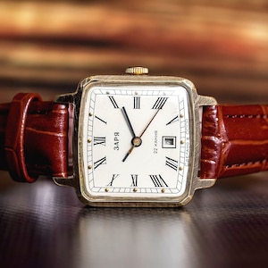 Zarja watch Vintage Ladies Mechanical watch Original Retro watch Gift for her Good working condition 1970s