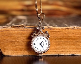 Vintage Ladies Pendant Watch Necklace! 17 Jewel Mechanical  display picture 2