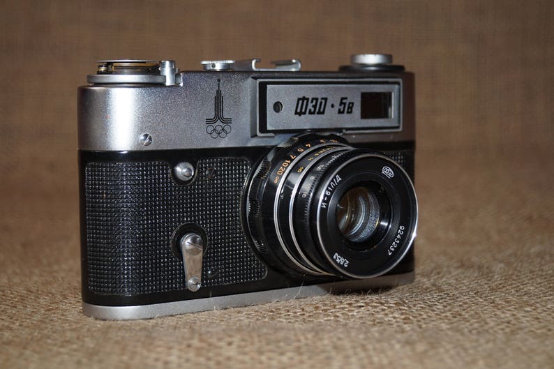 Fed-5v-Olympics Soviet photo camera Original camera Made in ussr Working camera Rare camera USSR camera Collectable camera Soviet camera image 2