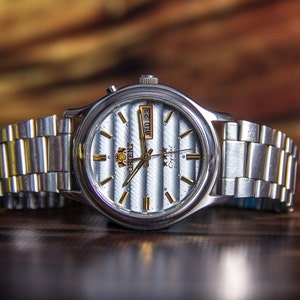 Orient watch Automatic watch Japan watch Mechanical watch Original watch Vintage watch Rare watch Mens wristwatch Retro wristwatch Old watch