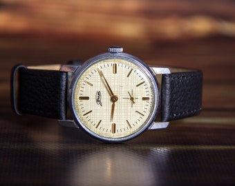 Victory watch Vintage mechanical Rare 1970s retro mens watch Collectible original working 15J cal2602 luxury dress Gift for him