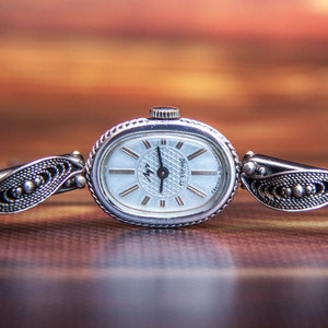 Luch watch Vintage Ladies Mechanical watch Original Retro watch Gift for her Good working condition 1990s