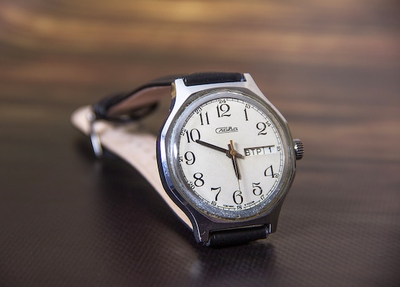 Slava watch Mechanical watch Soviet watch Retro w… - image 1