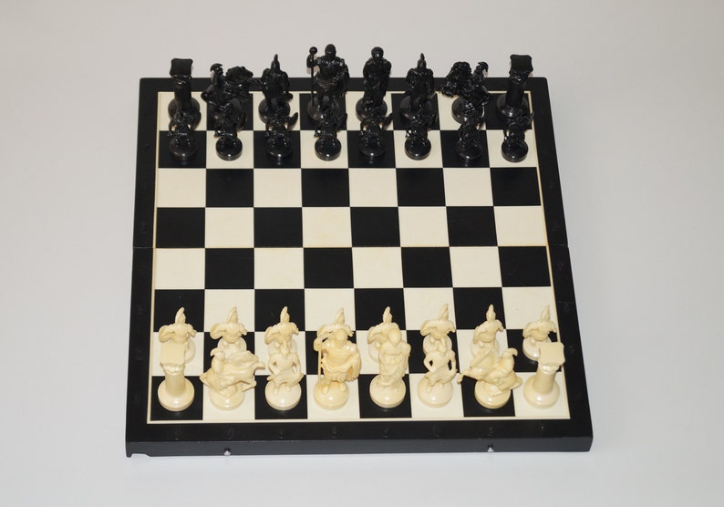 Chess with defects Plastic chess Soviet chess USSR chess Retro game Soviet chess set Plastic game Board game Collectible chess Vintage chess image 7