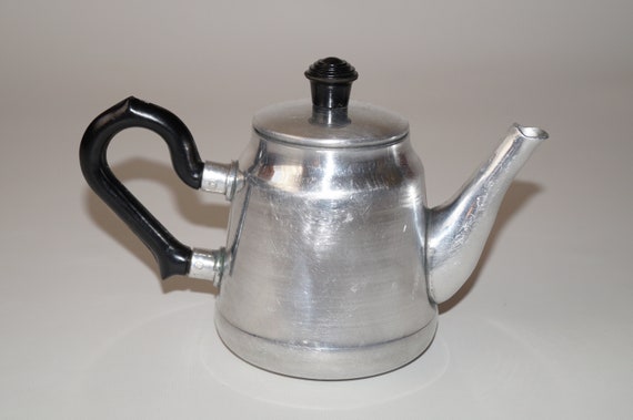 Vintage Metal Tea Kettle, Decorative Metal Teapot, Small Coffee Pot, Old Tea  Maker, USSR 70s Decor 