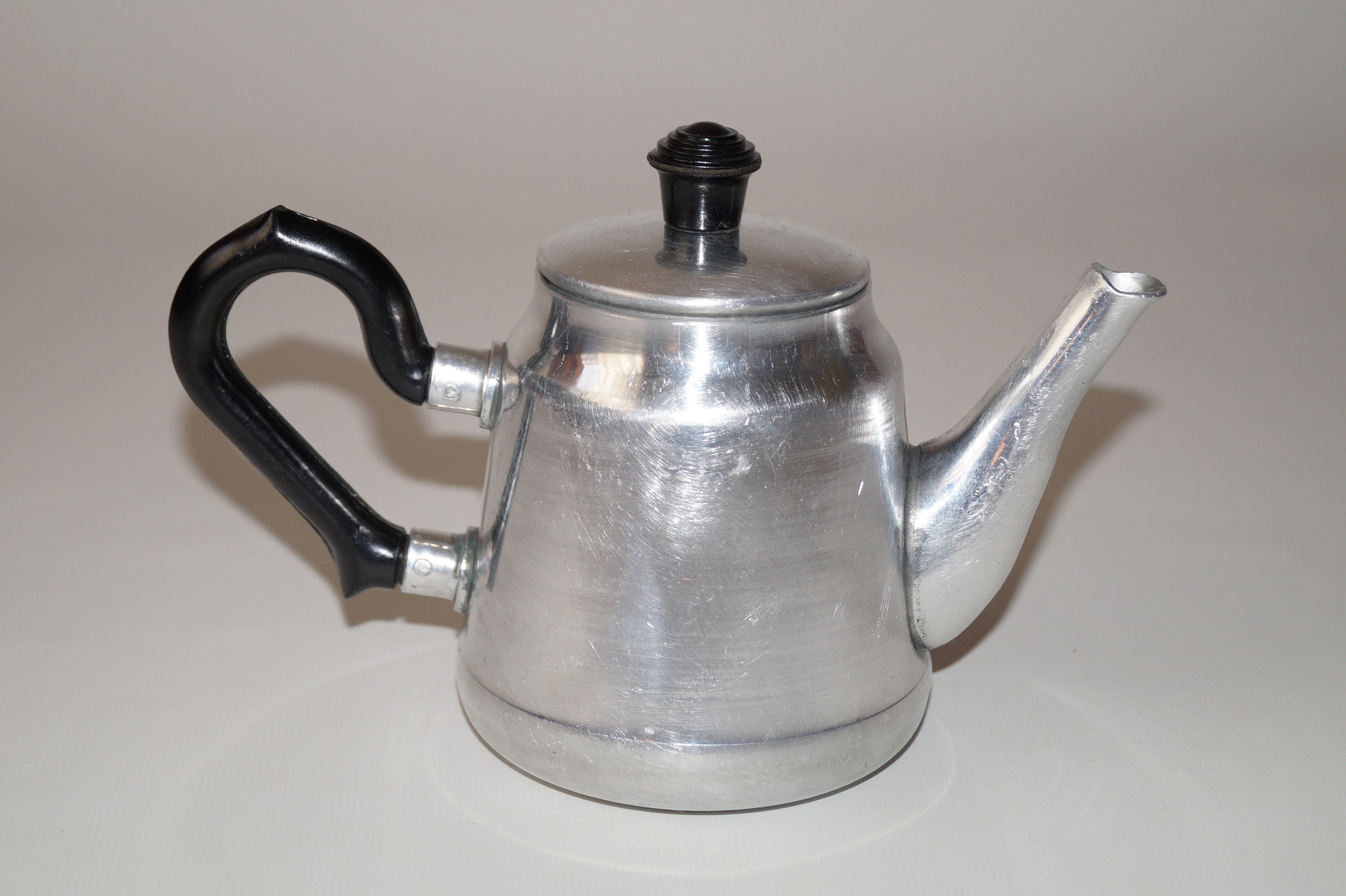 Soviet Tea Pot Metal Tea Pot Retro Kitchenware Metal Coffee Pot Metal Kettle  Retro Teapot Old Kitchen Metal Teapot Made in Ussr Small Teapot -  Hong  Kong