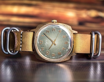 Luch watch Vintage Mens Mechanical watch Original Retro watch Gift for him Good working condition 1970s