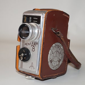 German movie camera Pentaka 8 Collectible camera Pentaka 8 camera Old movie camera Made in Germany Vintage movie camera Old camera image 9