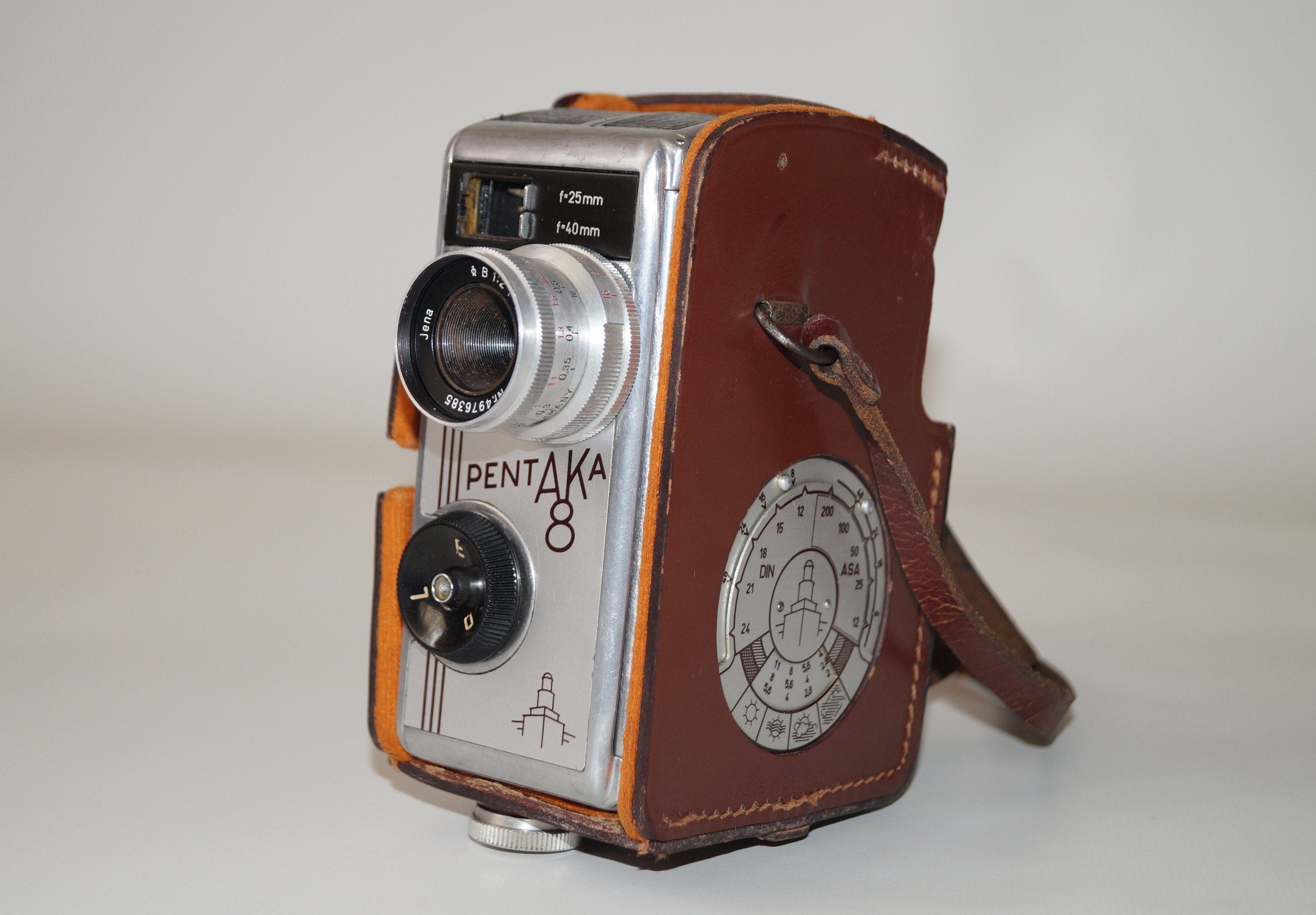 German Movie Camera Pentaka - 8 Collectible Camera Pentaka 8