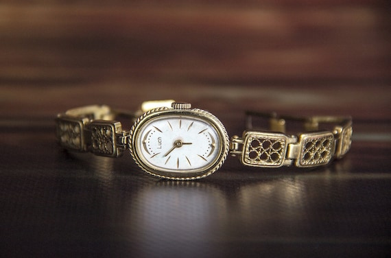Luch watch Ladies watch Mechanical watch USSR ladi