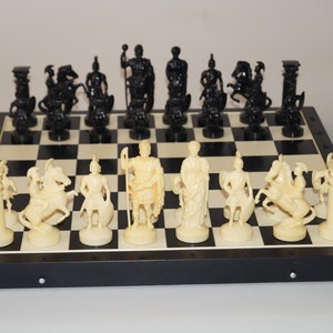 Chess with defects Plastic chess Soviet chess USSR chess Retro game Soviet chess set Plastic game Board game Collectible chess Vintage chess image 3