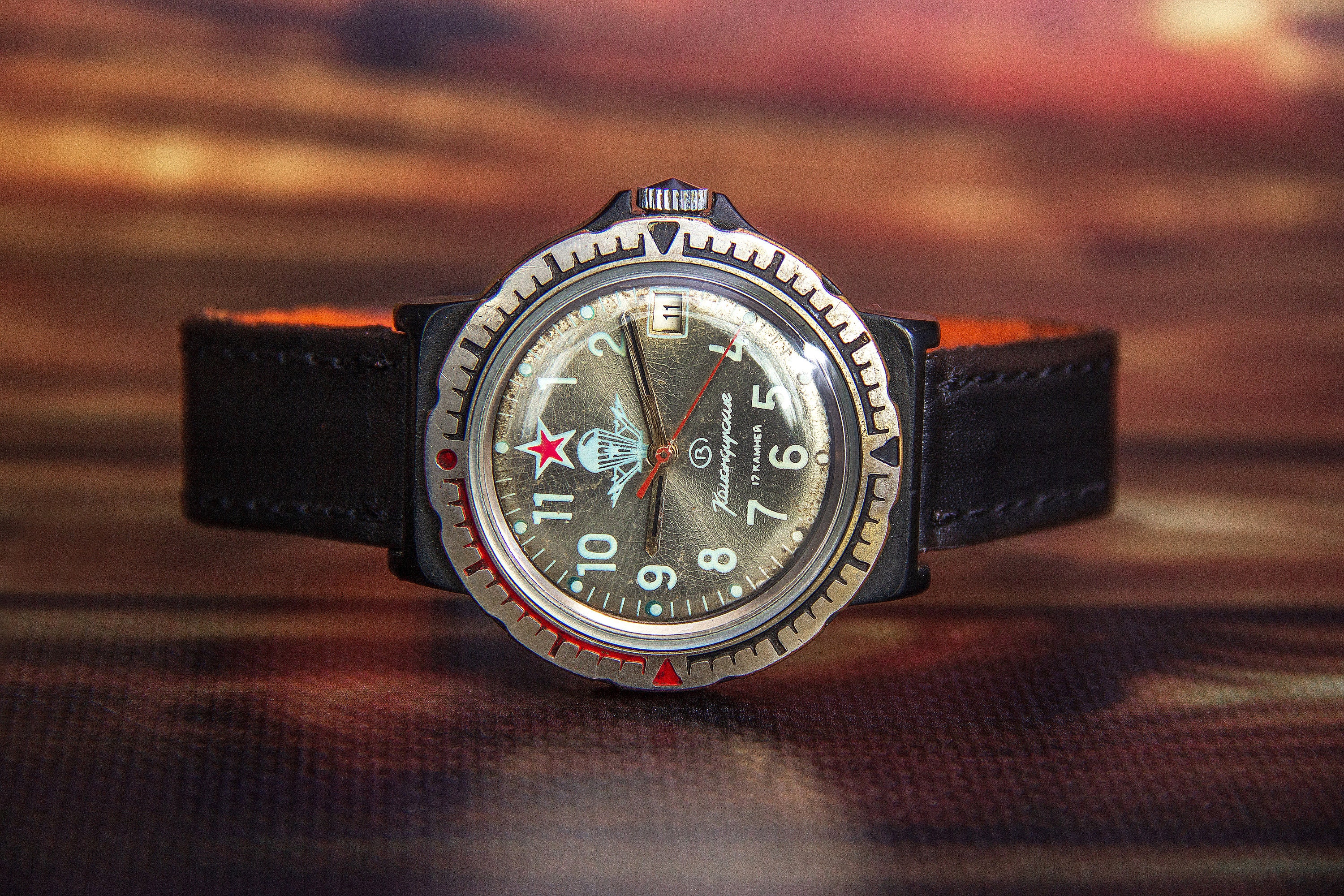 Vintage Mechanical Watch Rare 80s Retro Mens Watch Collectible