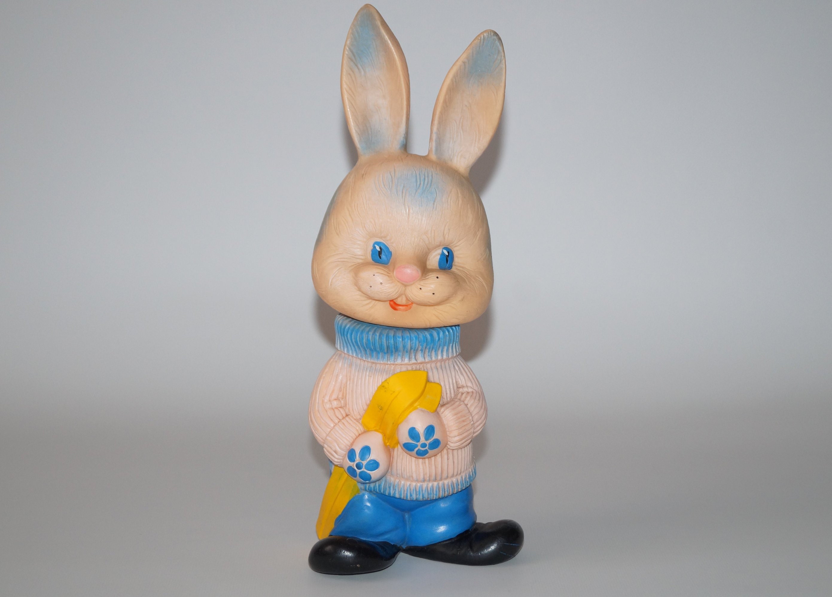 rubber toy Vintage Little rabbit Rubber toy Soviet souvenir Old toy ...