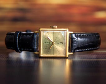 Luch watch Vintage Ladies Mechanical watch Original Retro watch Gift for her Good working condition 1960-70s