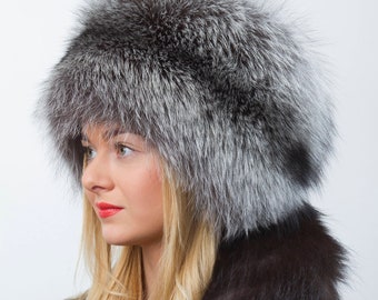 Natural Silver Fox Fur Hat Adjustable Hat Removable Tail Saga Furs