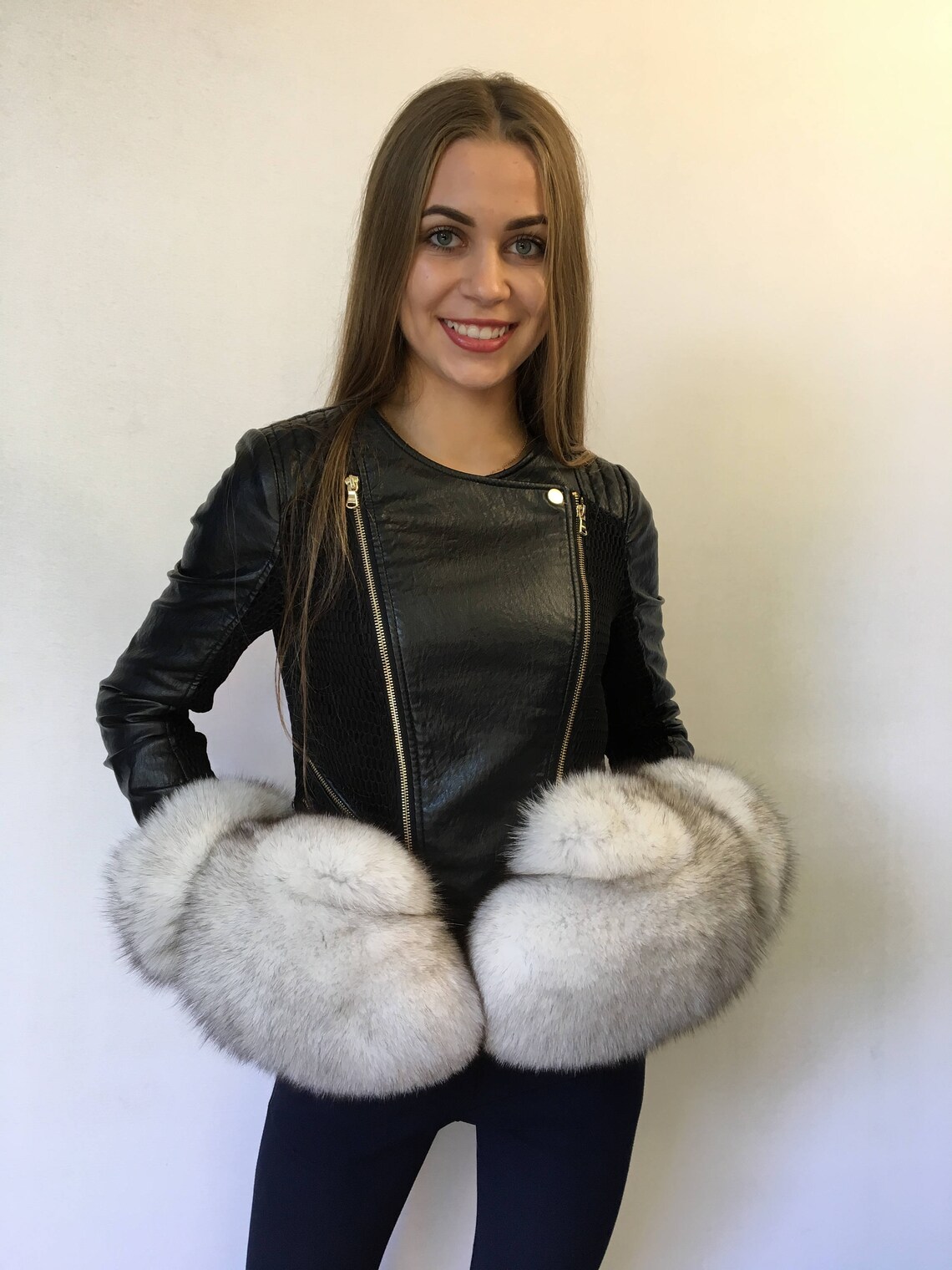 Giant Fox Fur Mittens All Fur Winter Gloves Natural White Saga Etsy