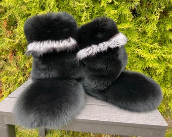 Double-Sided Fox Fur Boots For Outdoor Big Foot Boots Jet Black Inside & Outside All In Fur With Silver Lines