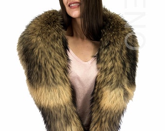 Finn Raccoon Fur Boa 70' (180cm) Natural Color Fur Collar Saga Furs Big Scarf Fur Stole