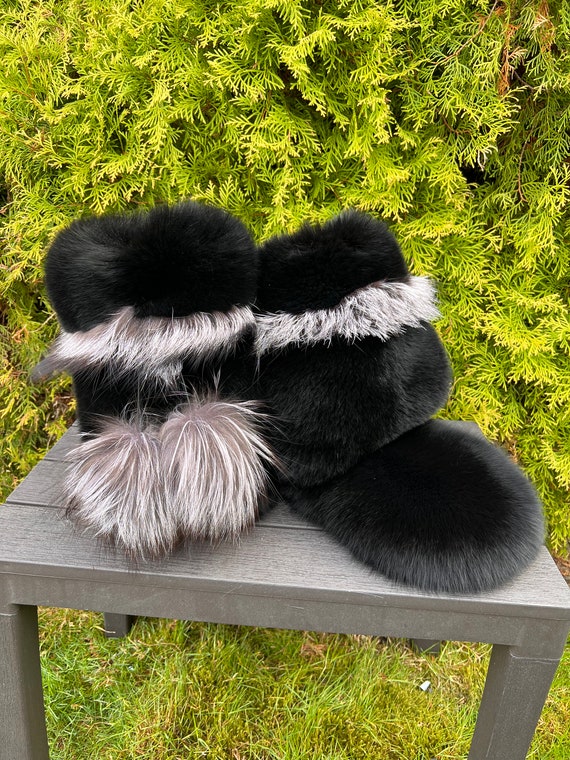 All clearance fur boots