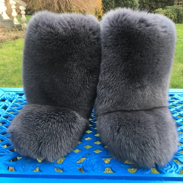 Double-Sided Fox Fur Boots For Outdoor Arctic Boots Gray Color Fur Shoes Fur Lining