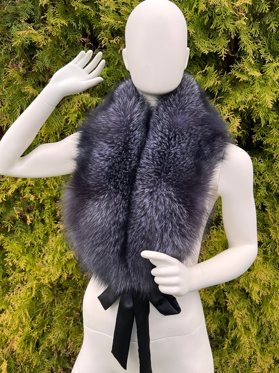 Natural fur collar deals