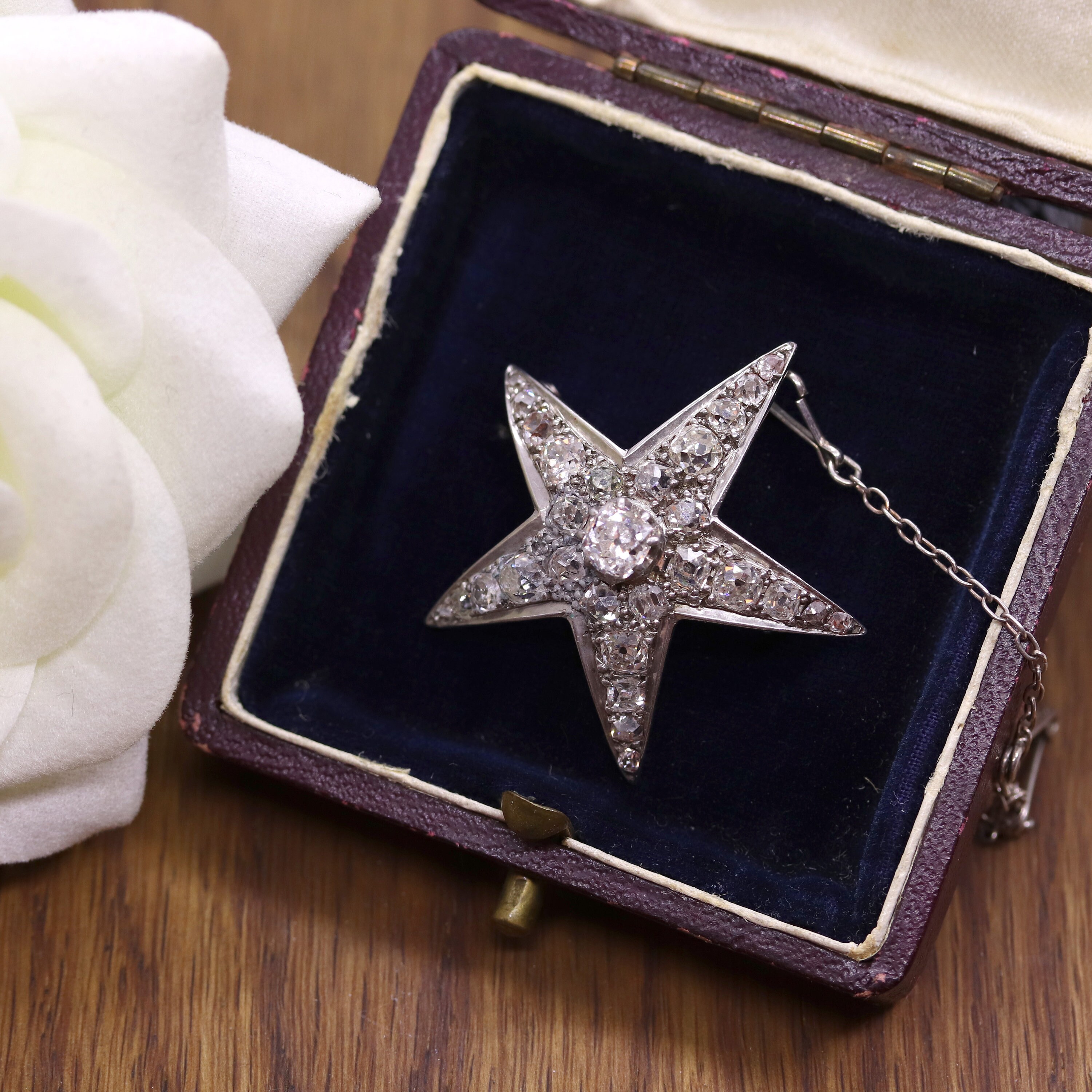 An Early 20th Century Diamond Star Brooch 